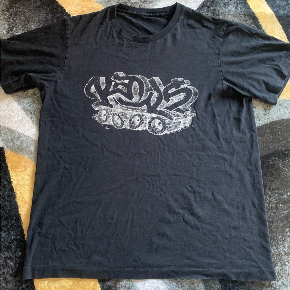 Kaws Uniqlo T-Shirt